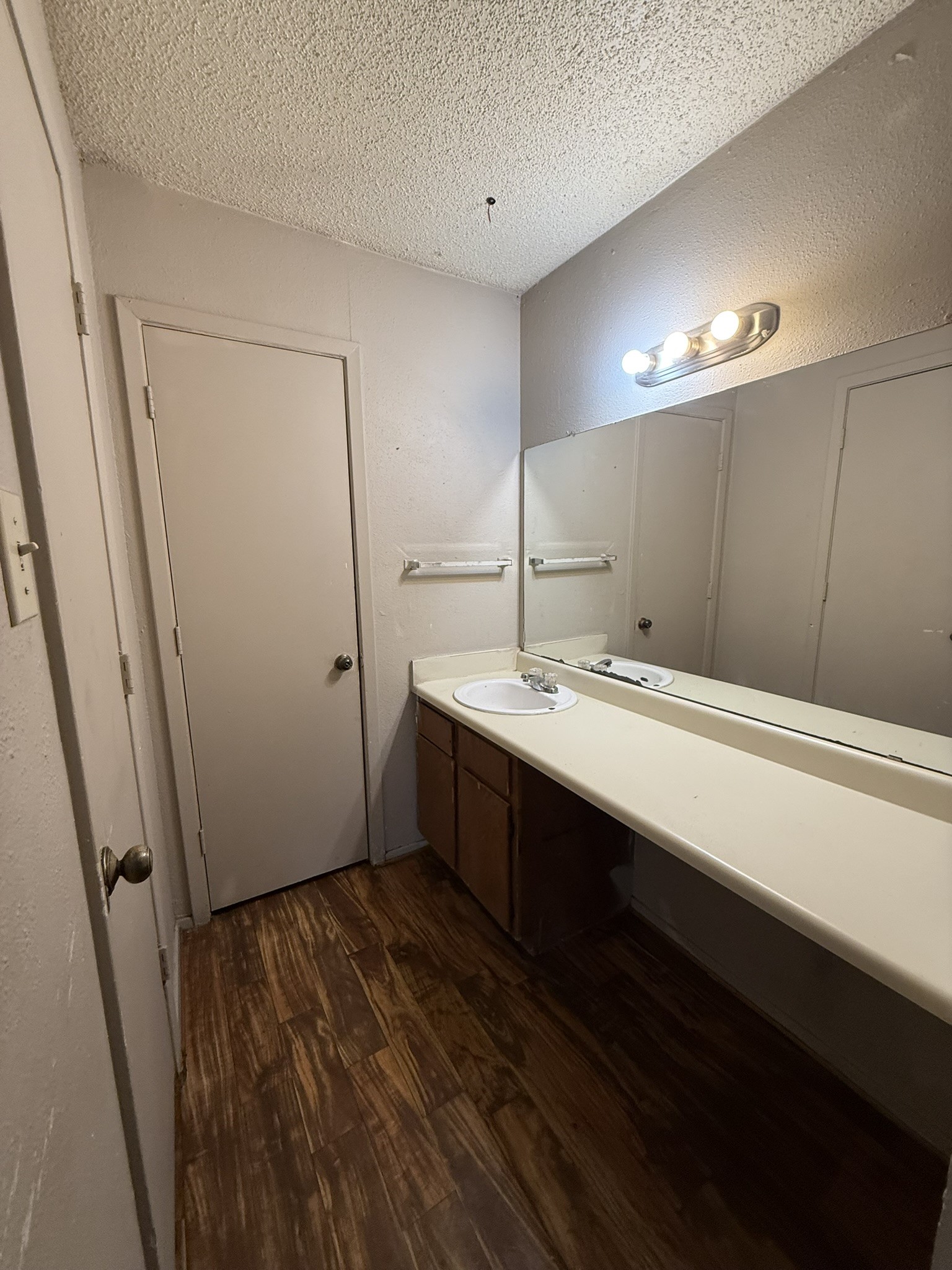 6050 Melody Lane Dallas TX 75231