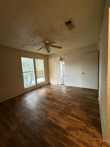 6050 Melody Lane Dallas TX 75231