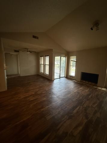 6050 Melody Lane Dallas TX 75231