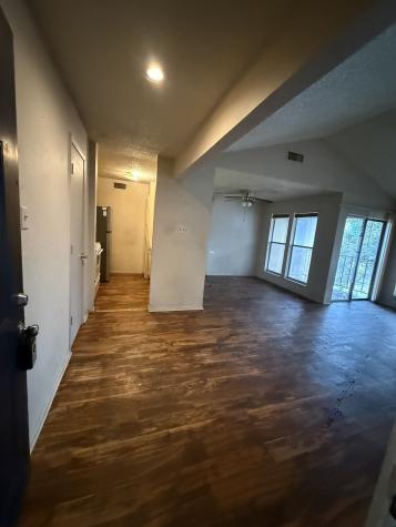 6050 Melody Lane Dallas TX 75231