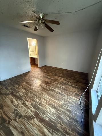 6050 Melody Lane Dallas TX 75231