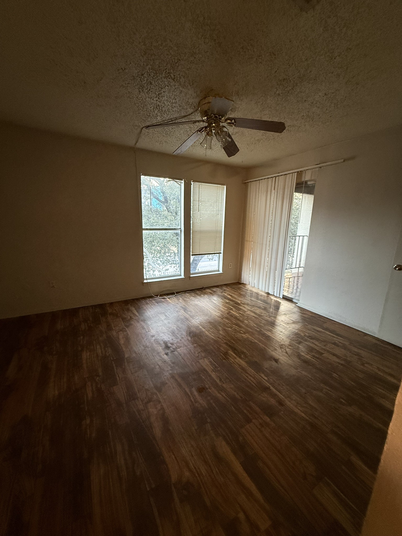 6050 Melody Lane Dallas TX 75231