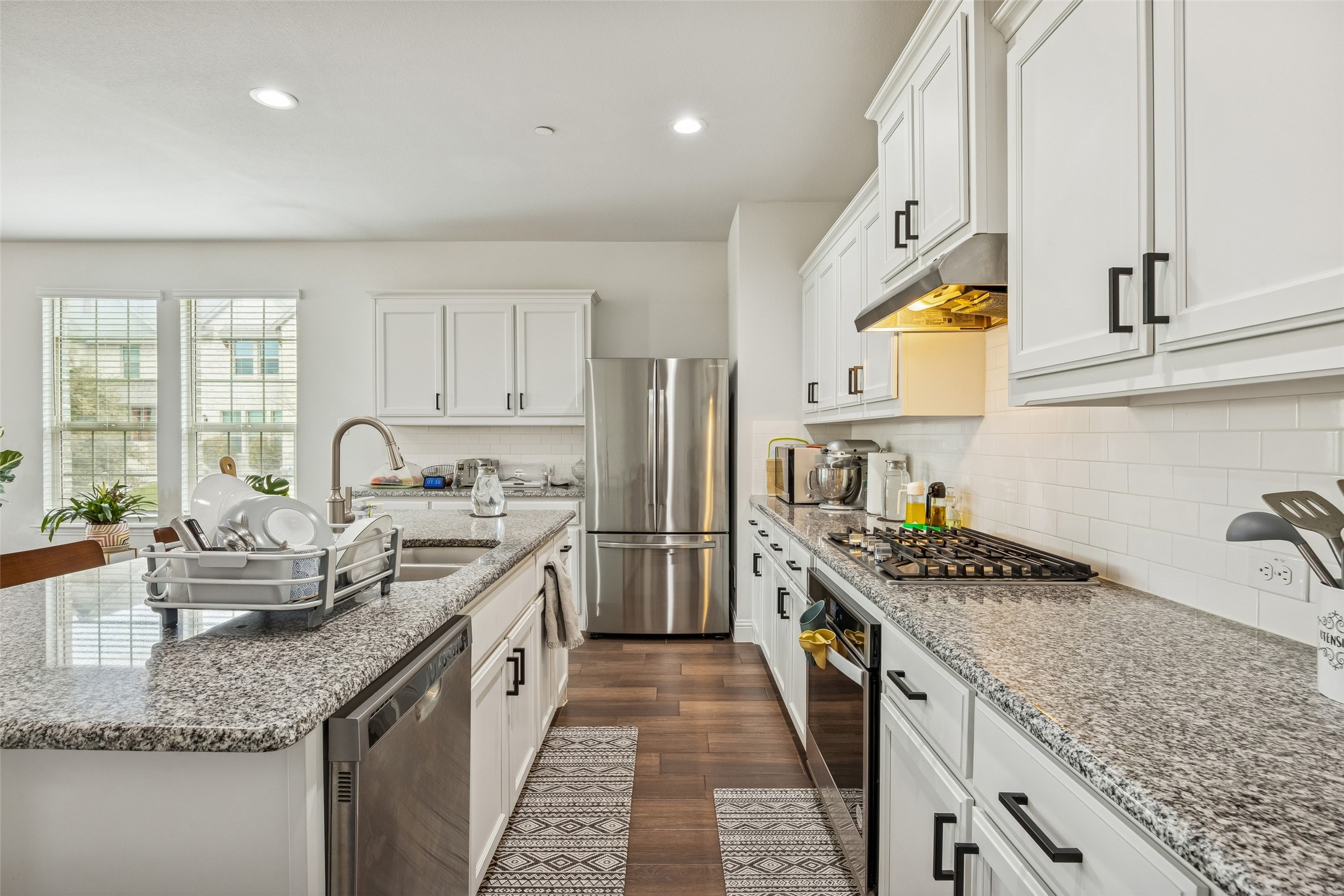 6832 Henry Drive North Richland Hills TX 76180