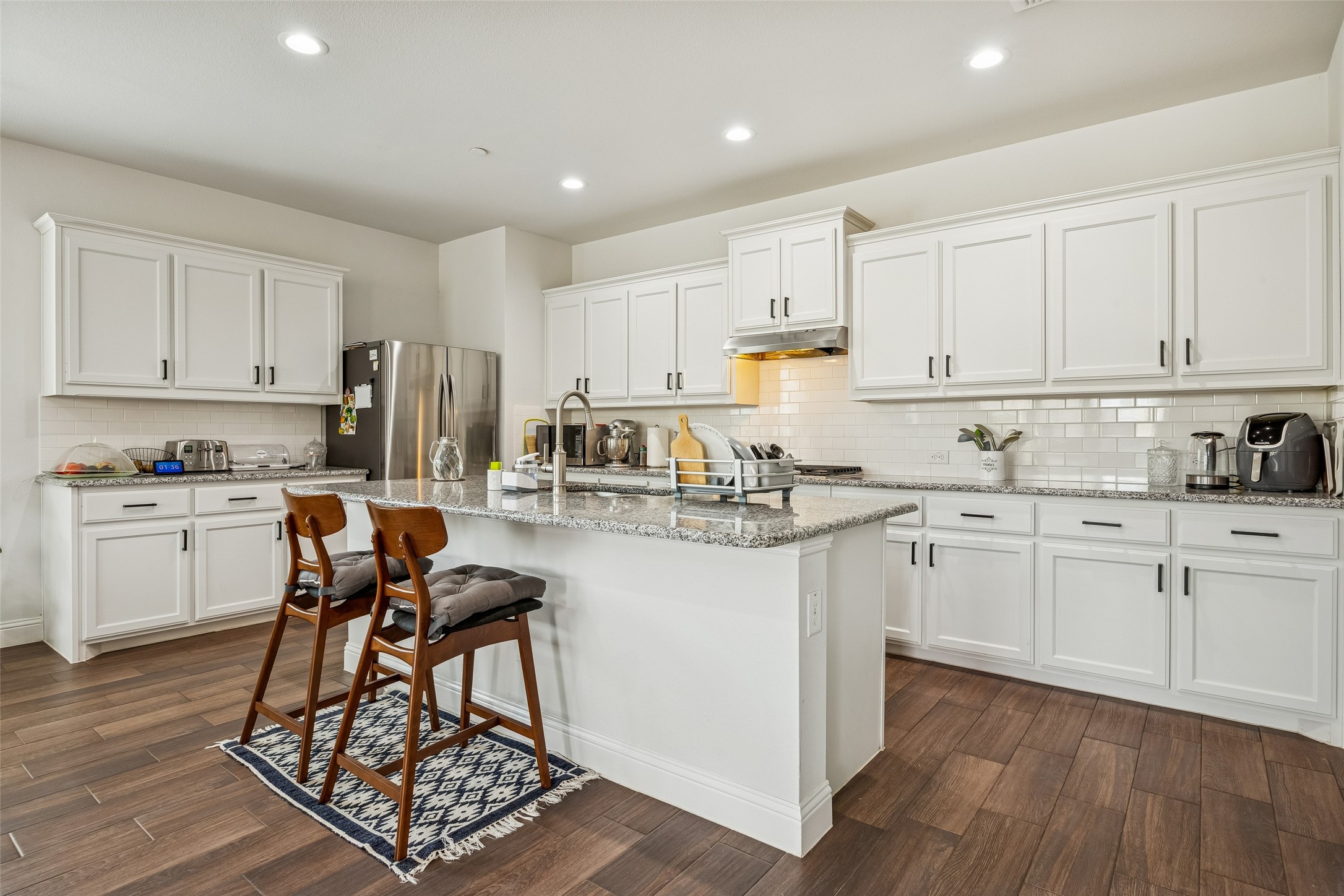 6832 Henry Drive North Richland Hills TX 76180