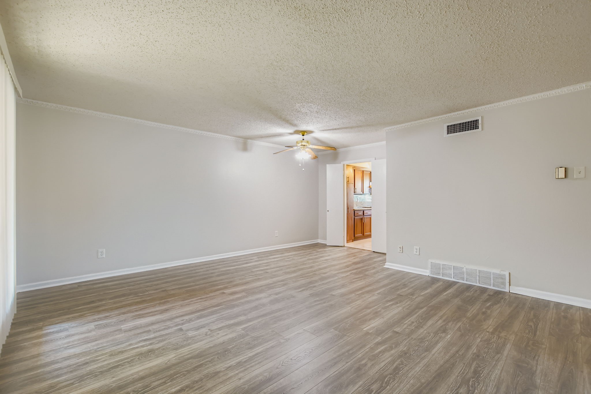 11104 Valleydale Drive Dallas TX 75230