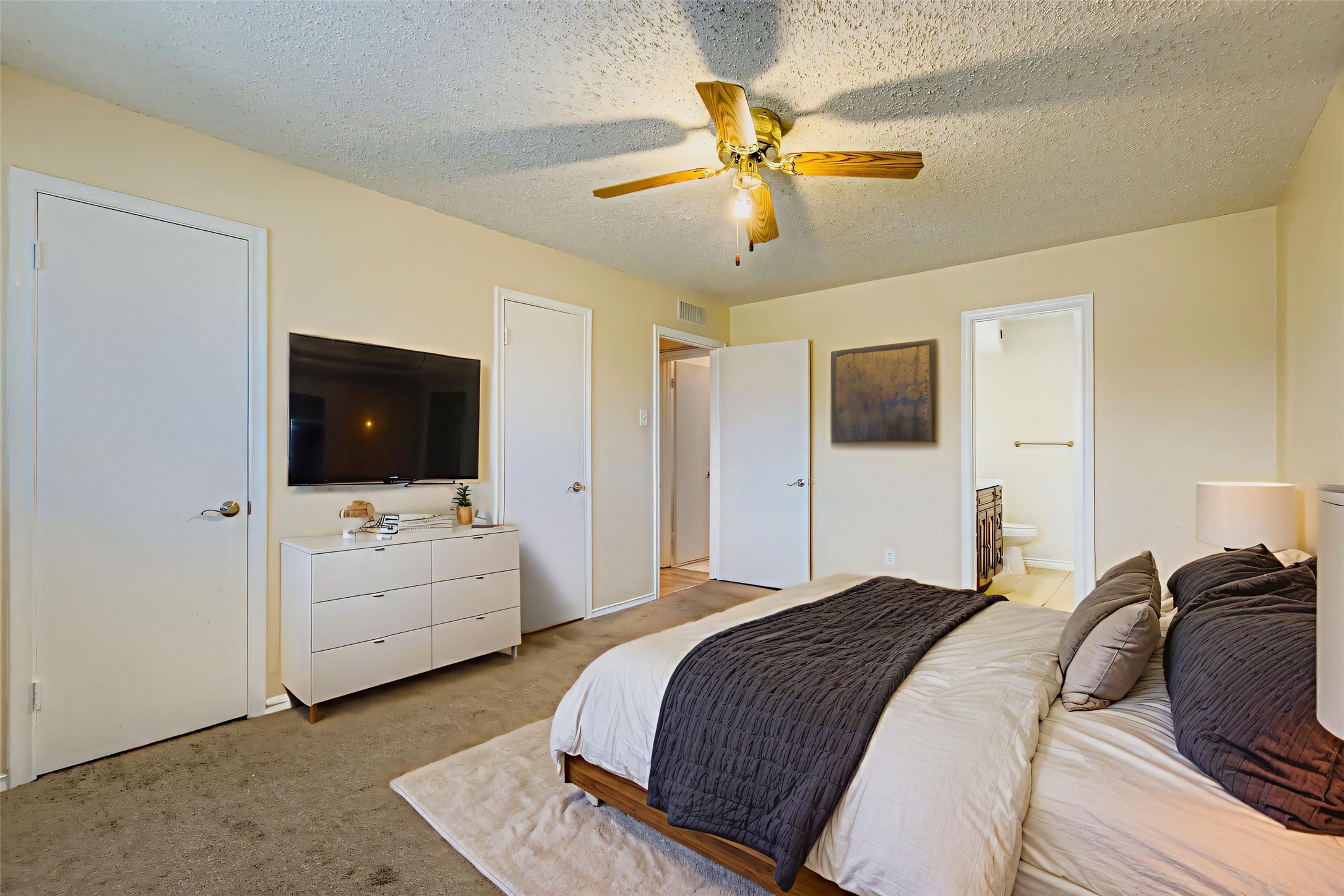 11104 Valleydale Drive Dallas TX 75230