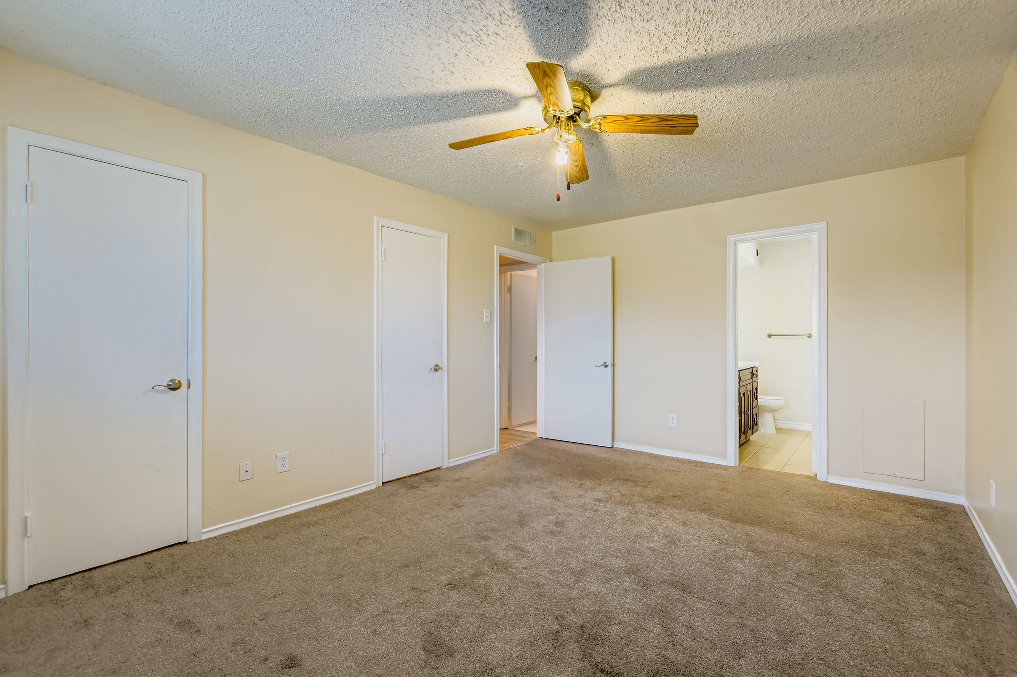 11104 Valleydale Drive Dallas TX 75230