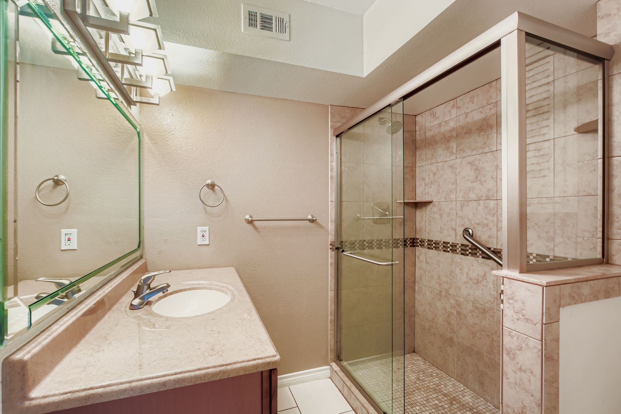 11104 Valleydale Drive Dallas TX 75230