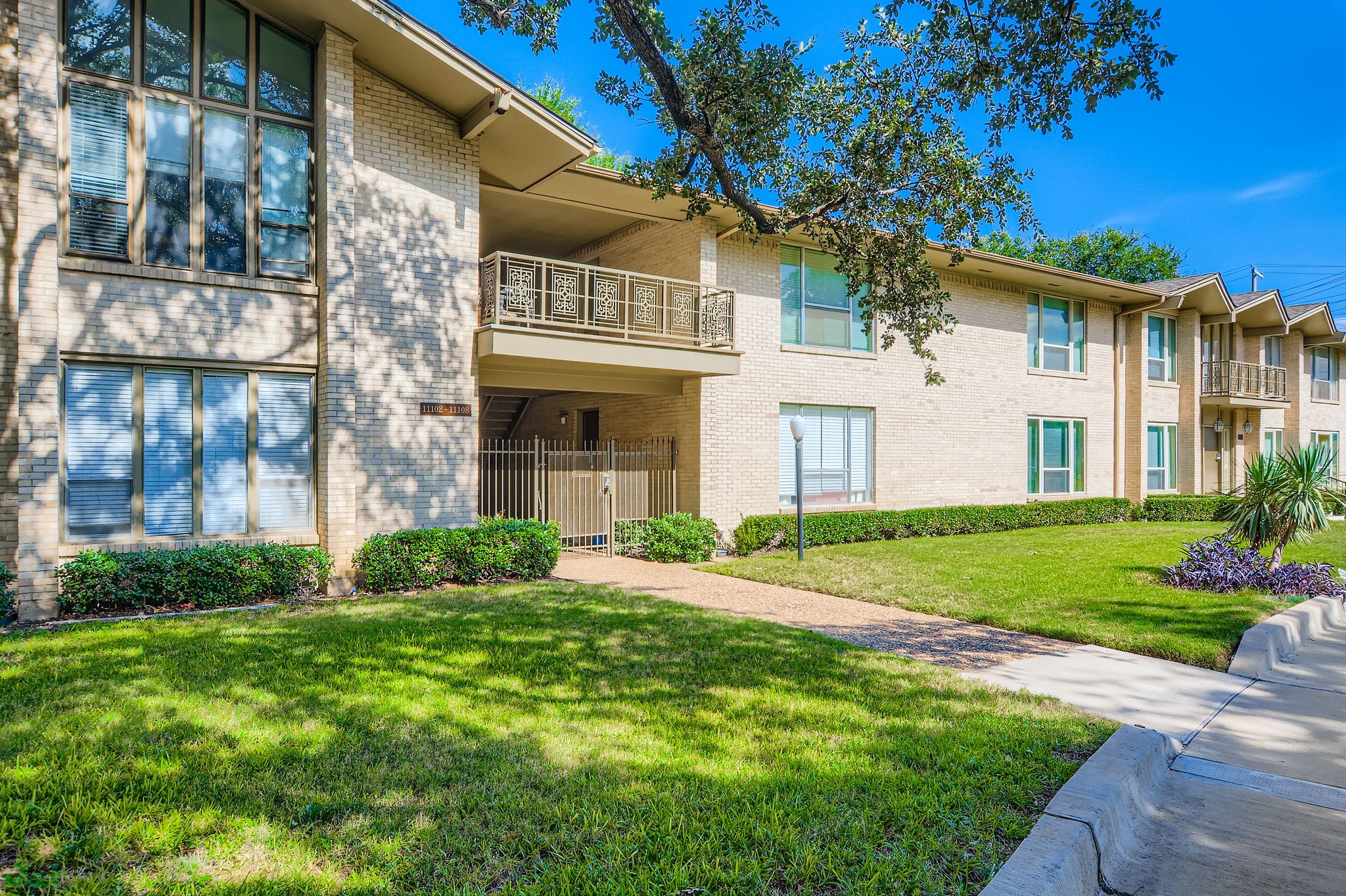 11104 Valleydale Drive Dallas TX 75230