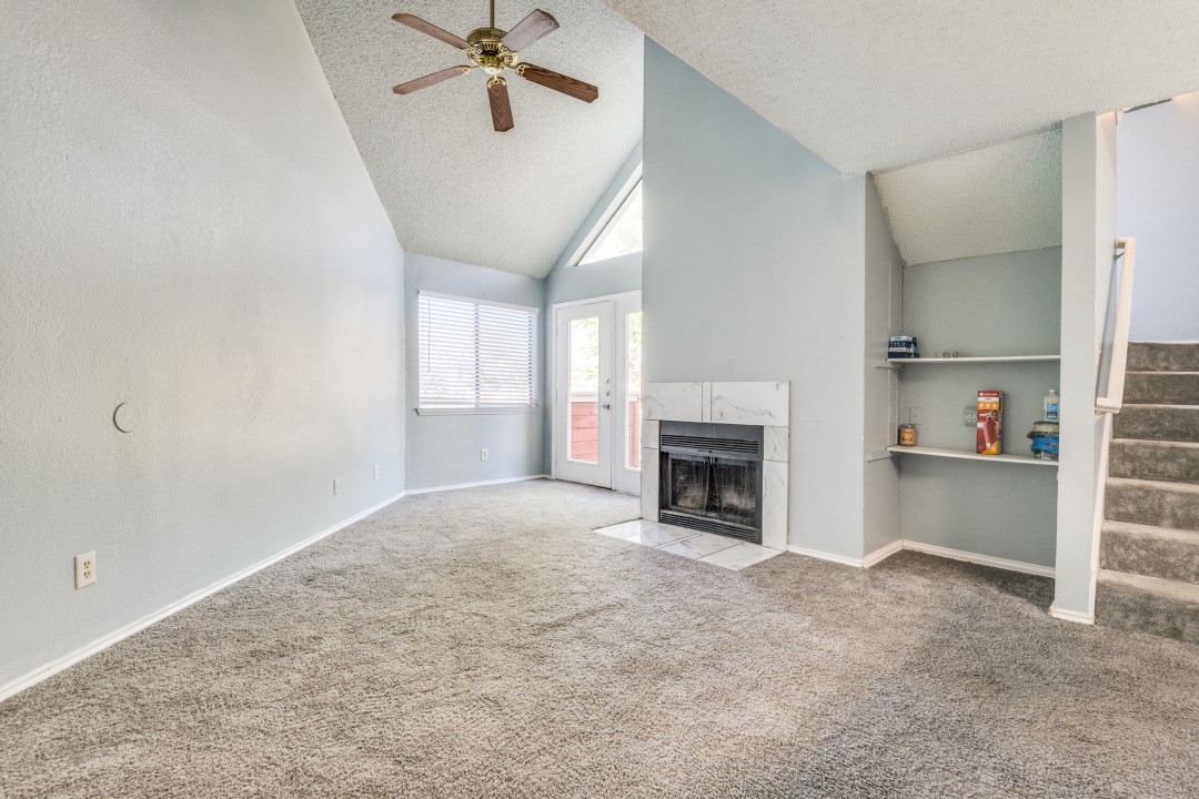 9825 Walnut Street Dallas TX 75243