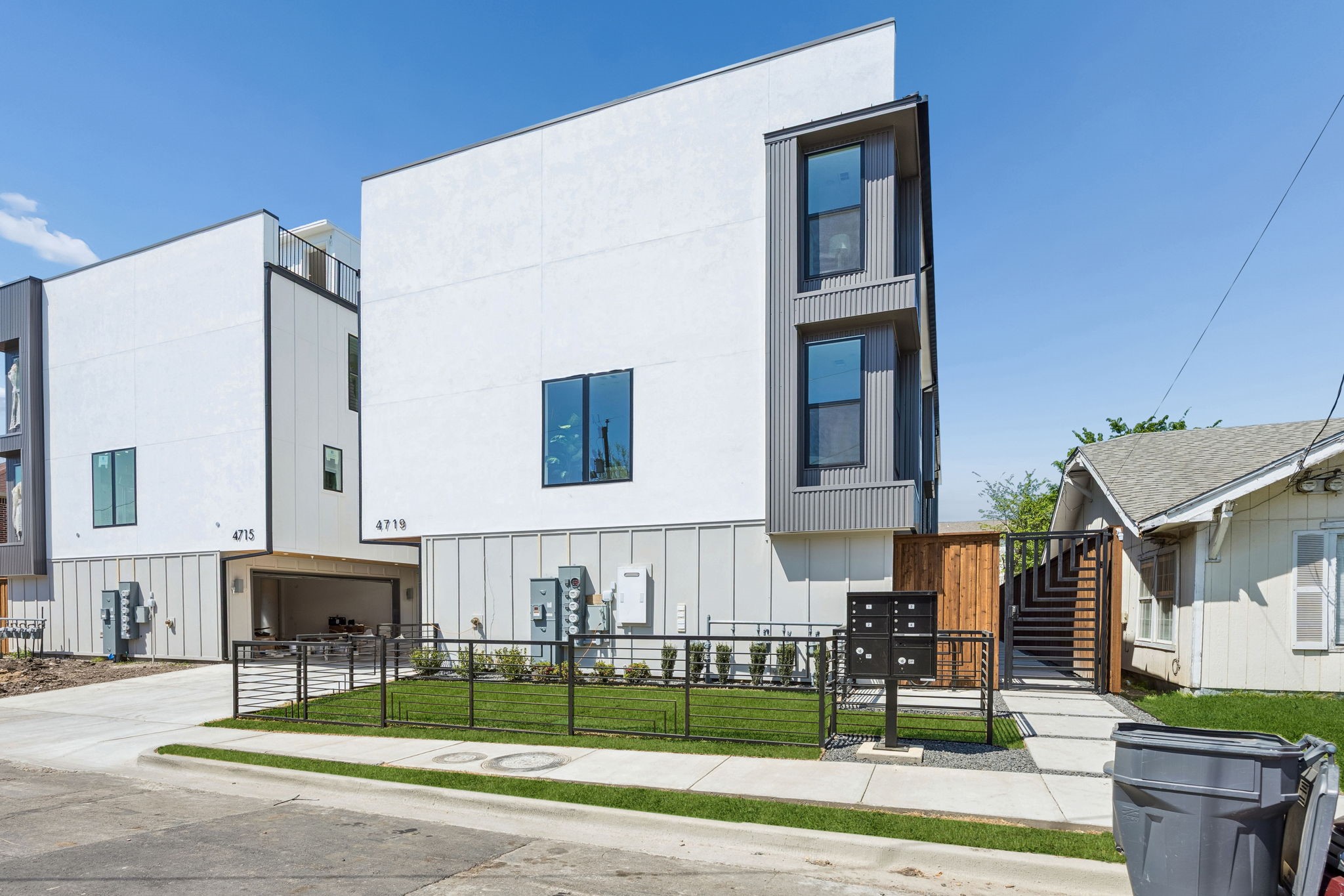 4719 Manett Street Dallas TX 75204