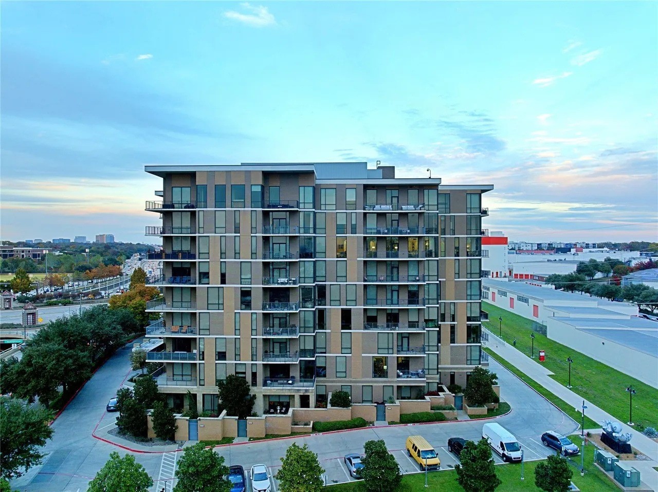 5656 N Central Expressway Dallas TX 75206