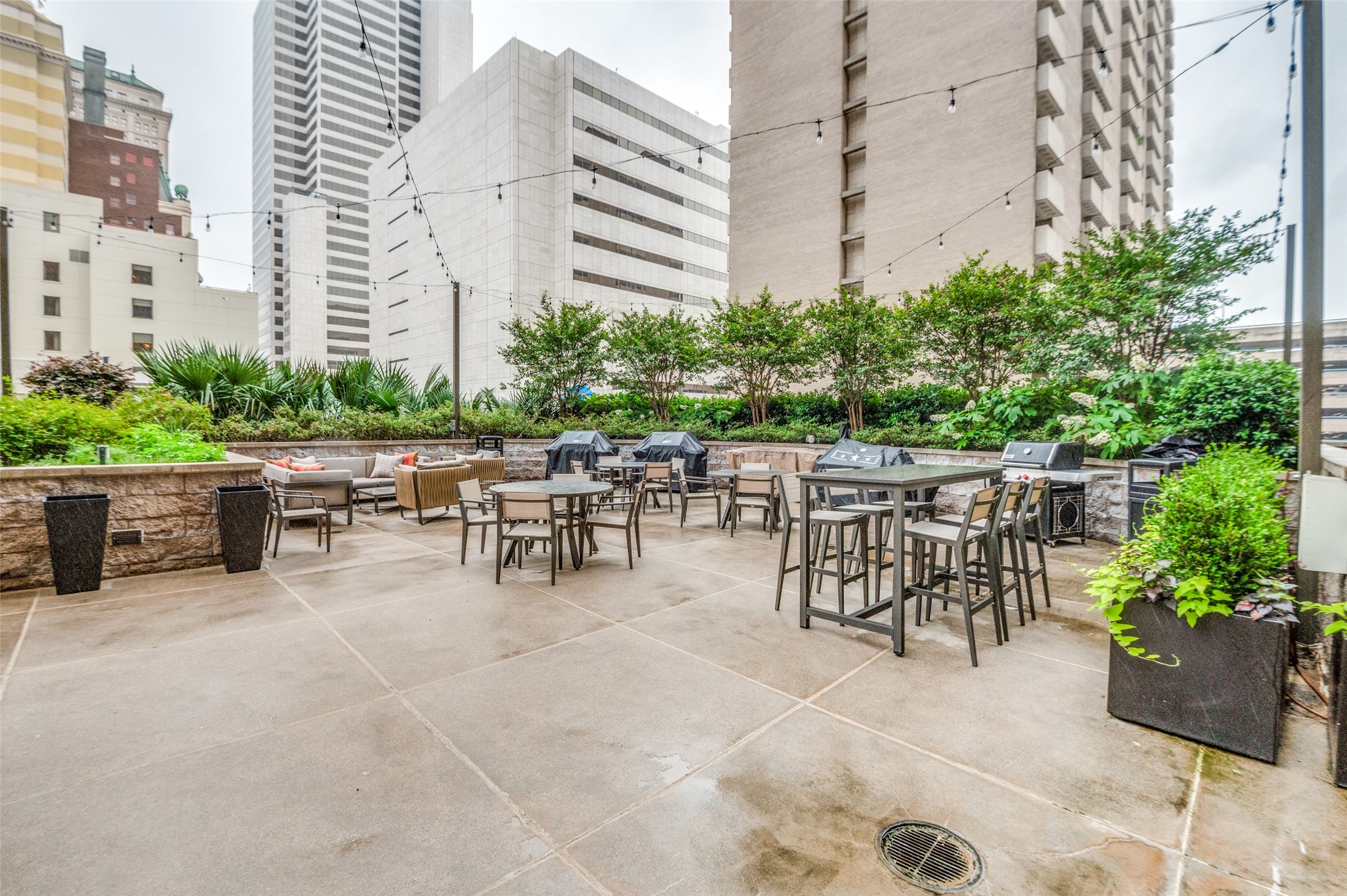 1200 Main Street Dallas TX 75202