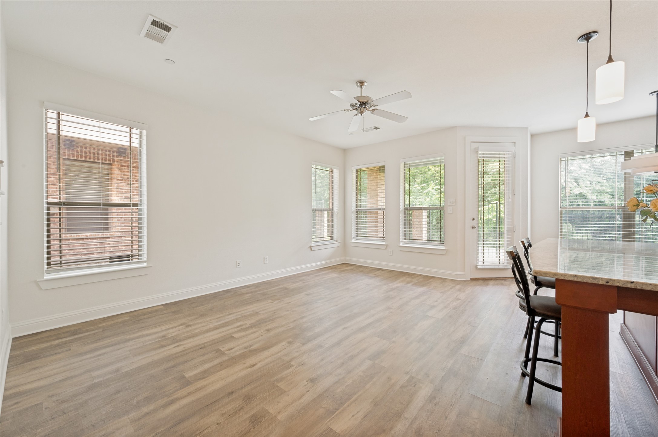 921 Brook Forest Lane Euless TX 76039