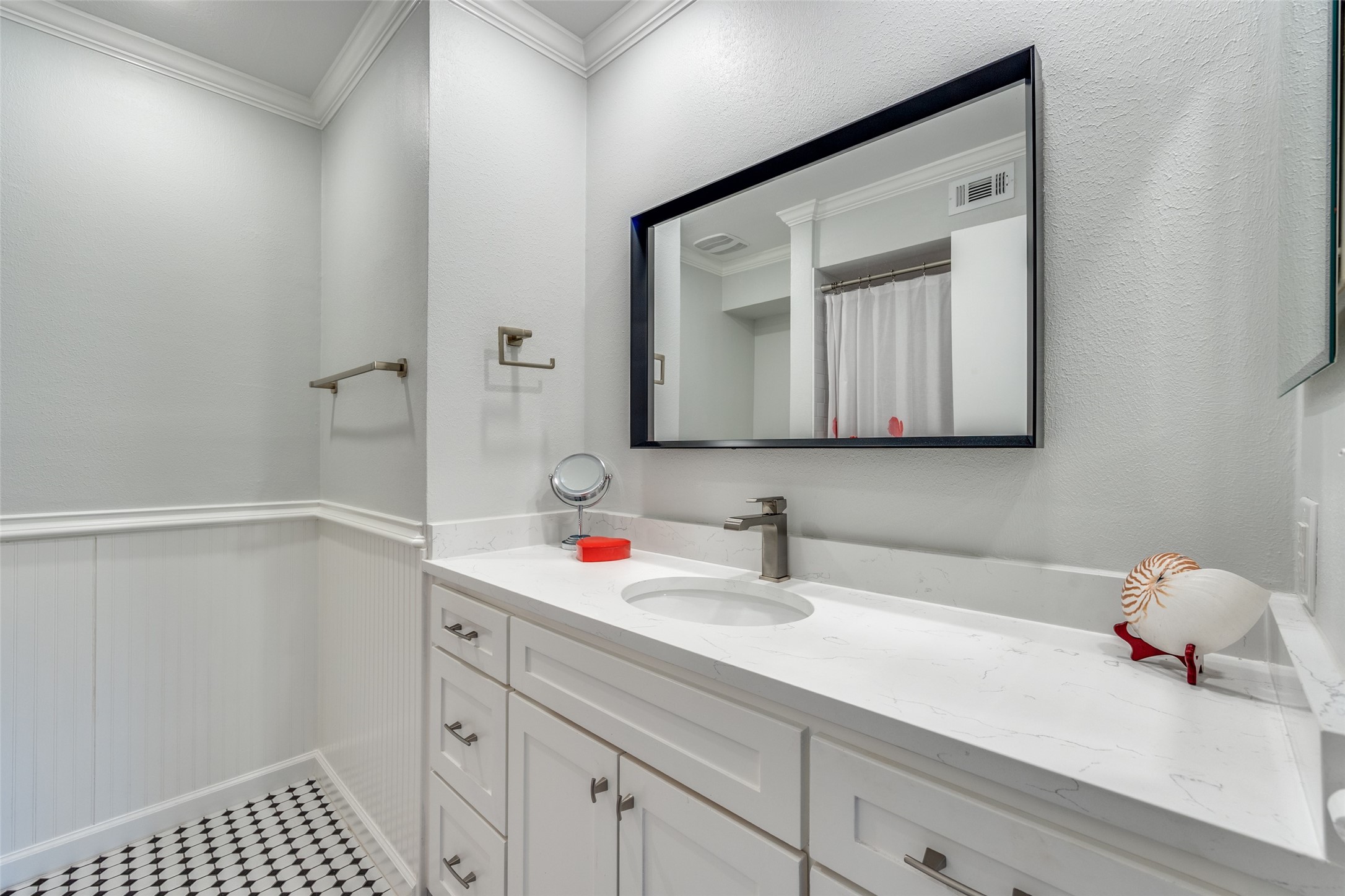 10741 Villager Road Dallas TX 75230