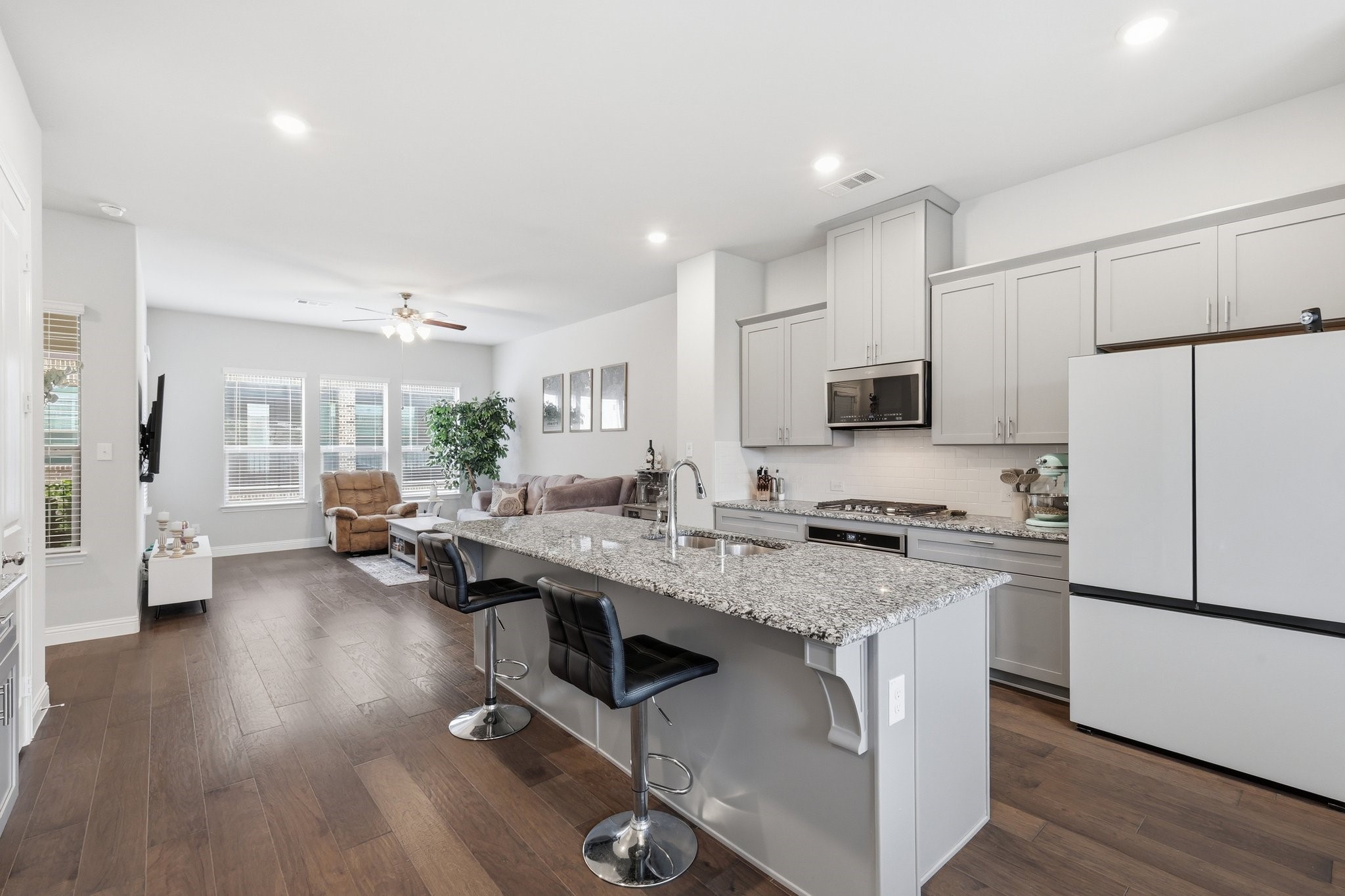 2409 Springhill Avenue Flower Mound TX 75028