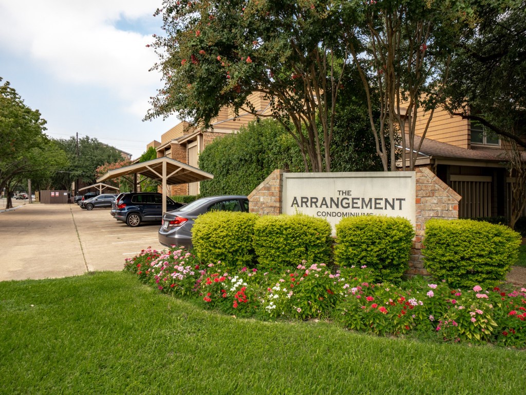 5132 Amesbury Drive Dallas TX 75206