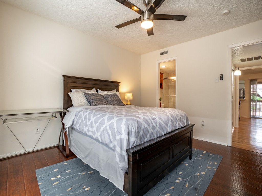 5132 Amesbury Drive Dallas TX 75206