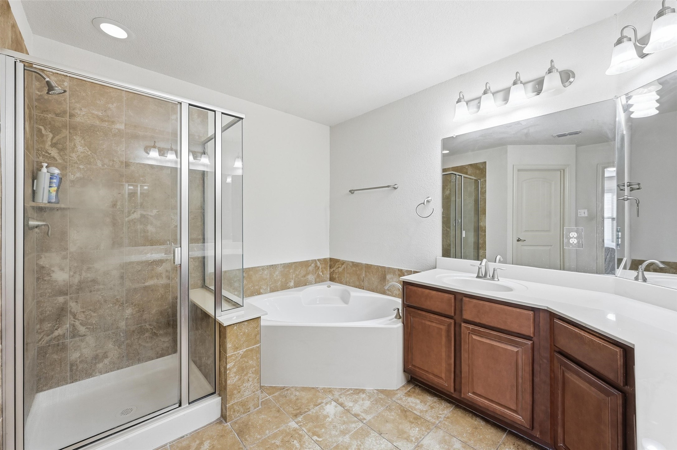6913 Sandshell Boulevard Fort Worth TX 76137