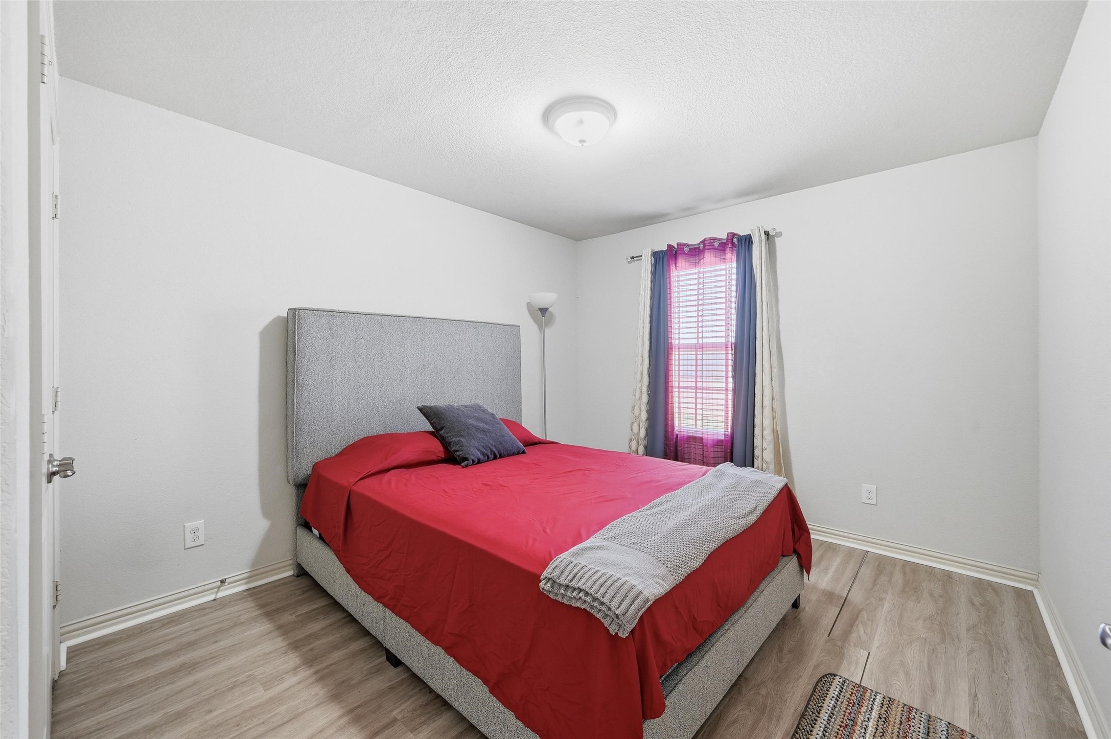 6913 Sandshell Boulevard Fort Worth TX 76137