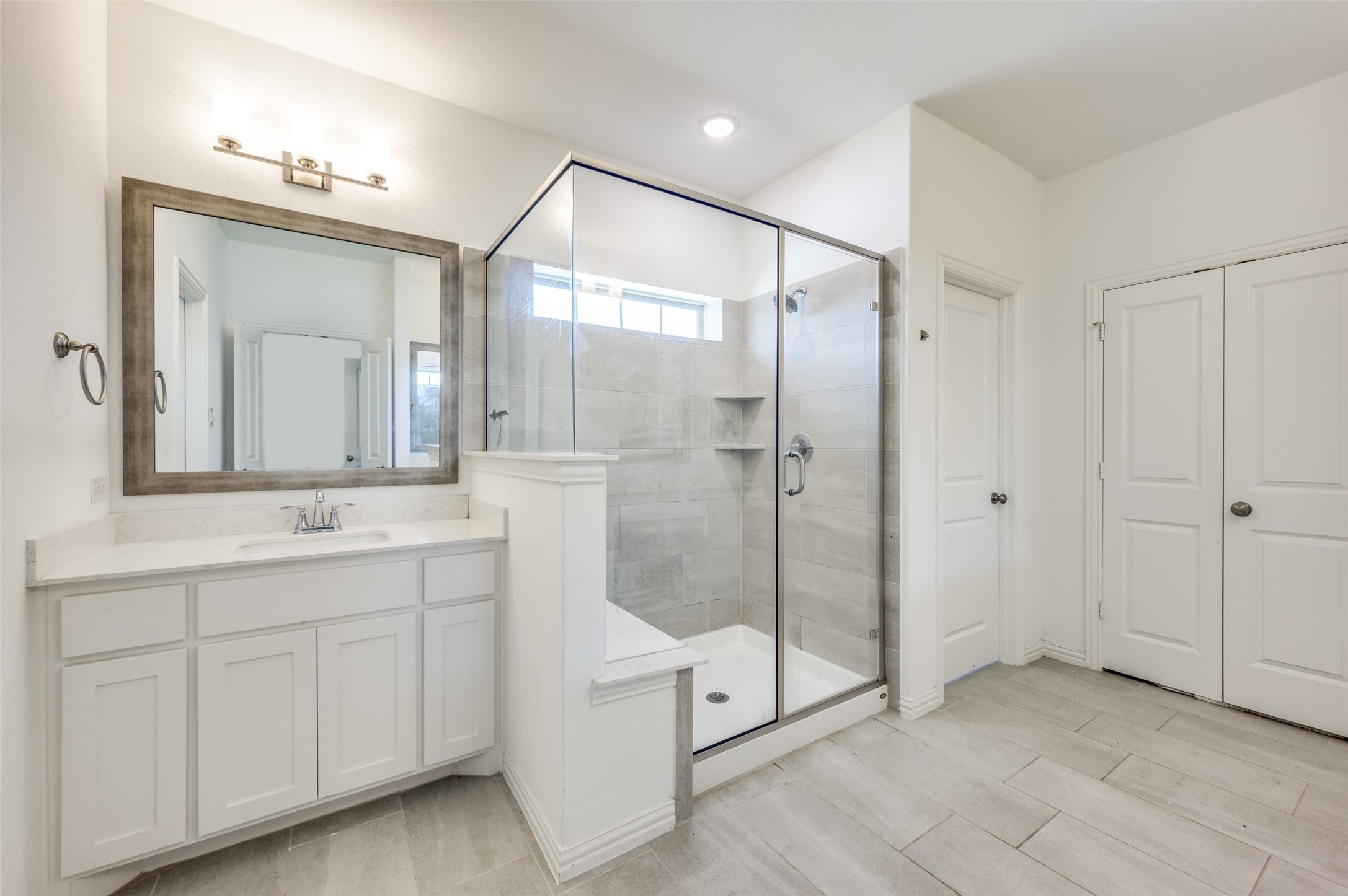 4567 Cypress Thorn Drive Arlington TX 76005
