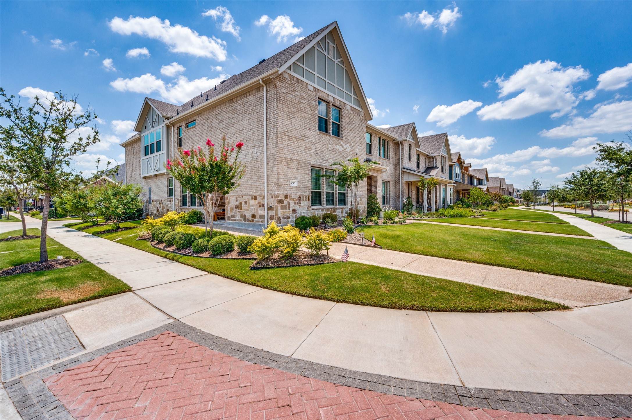 4567 Cypress Thorn Drive Arlington TX 76005