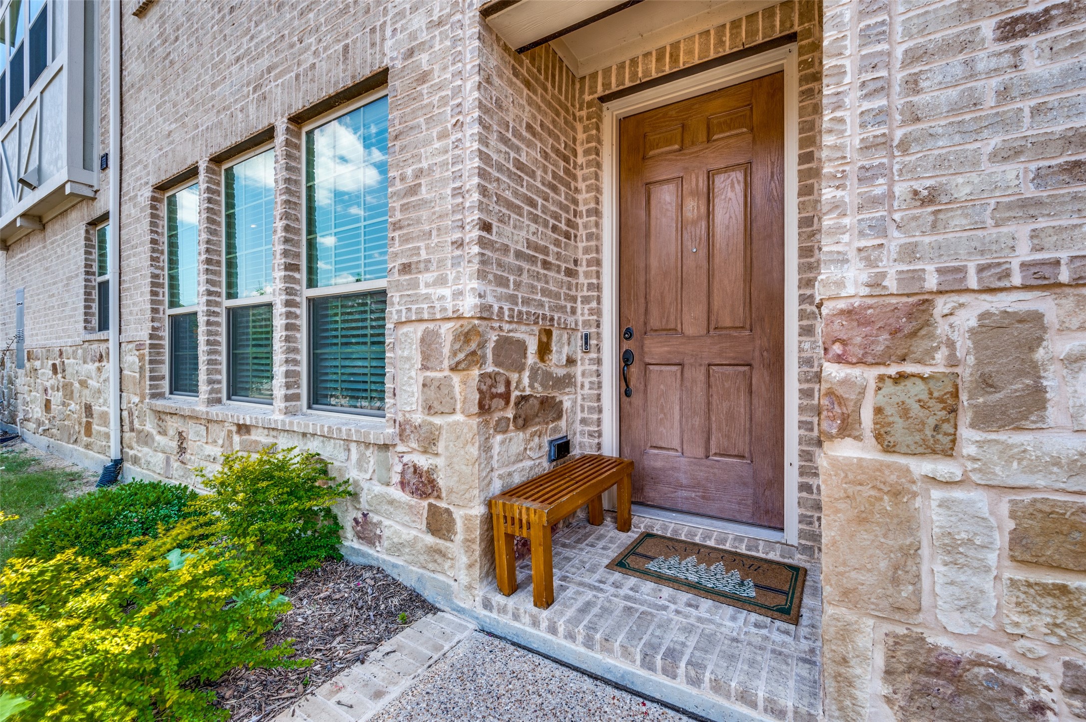 4567 Cypress Thorn Drive Arlington TX 76005