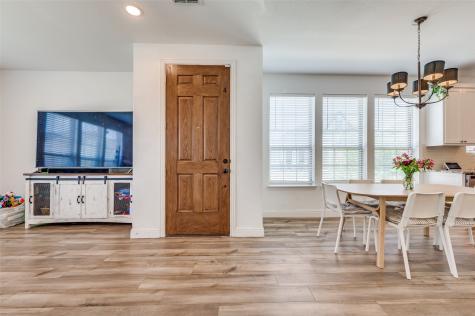 4567 Cypress Thorn Drive Arlington TX 76005