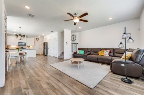 4567 Cypress Thorn Drive Arlington TX 76005