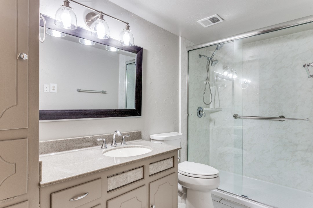 4022 Ridglea Country Club Drive Fort Worth TX 76126