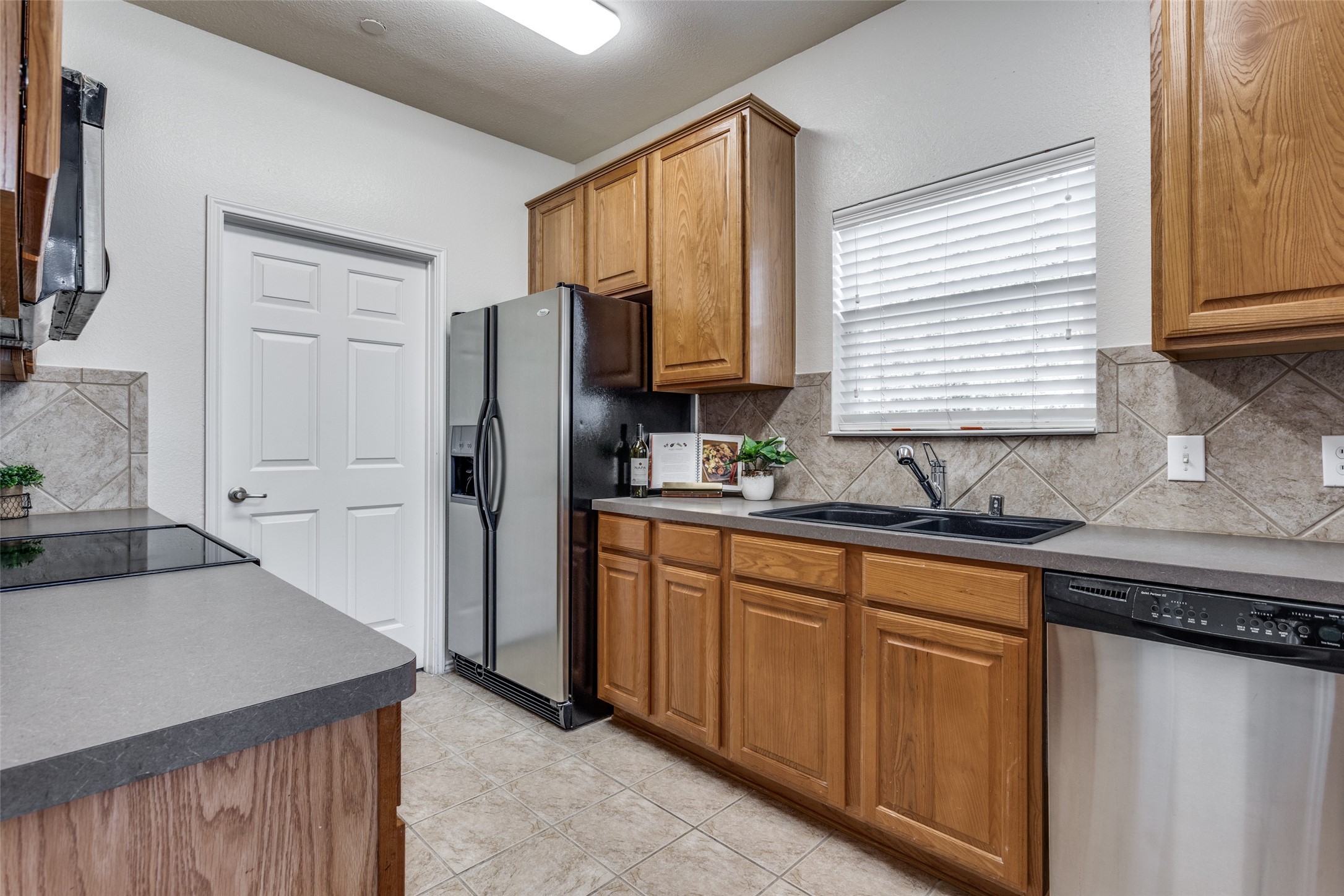 252 Turnberry Lane Lewisville TX 75067