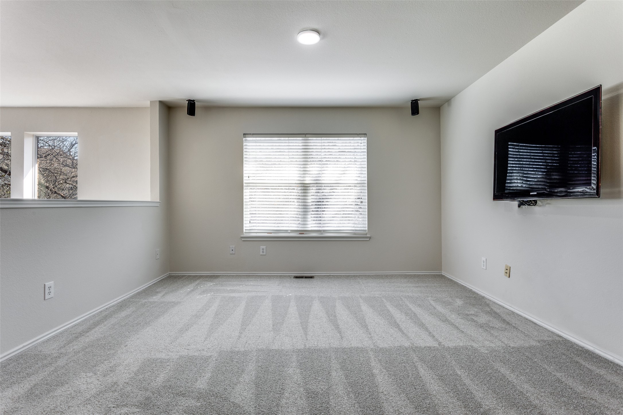 252 Turnberry Lane Lewisville TX 75067