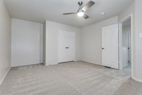 252 Turnberry Lane Lewisville TX 75067