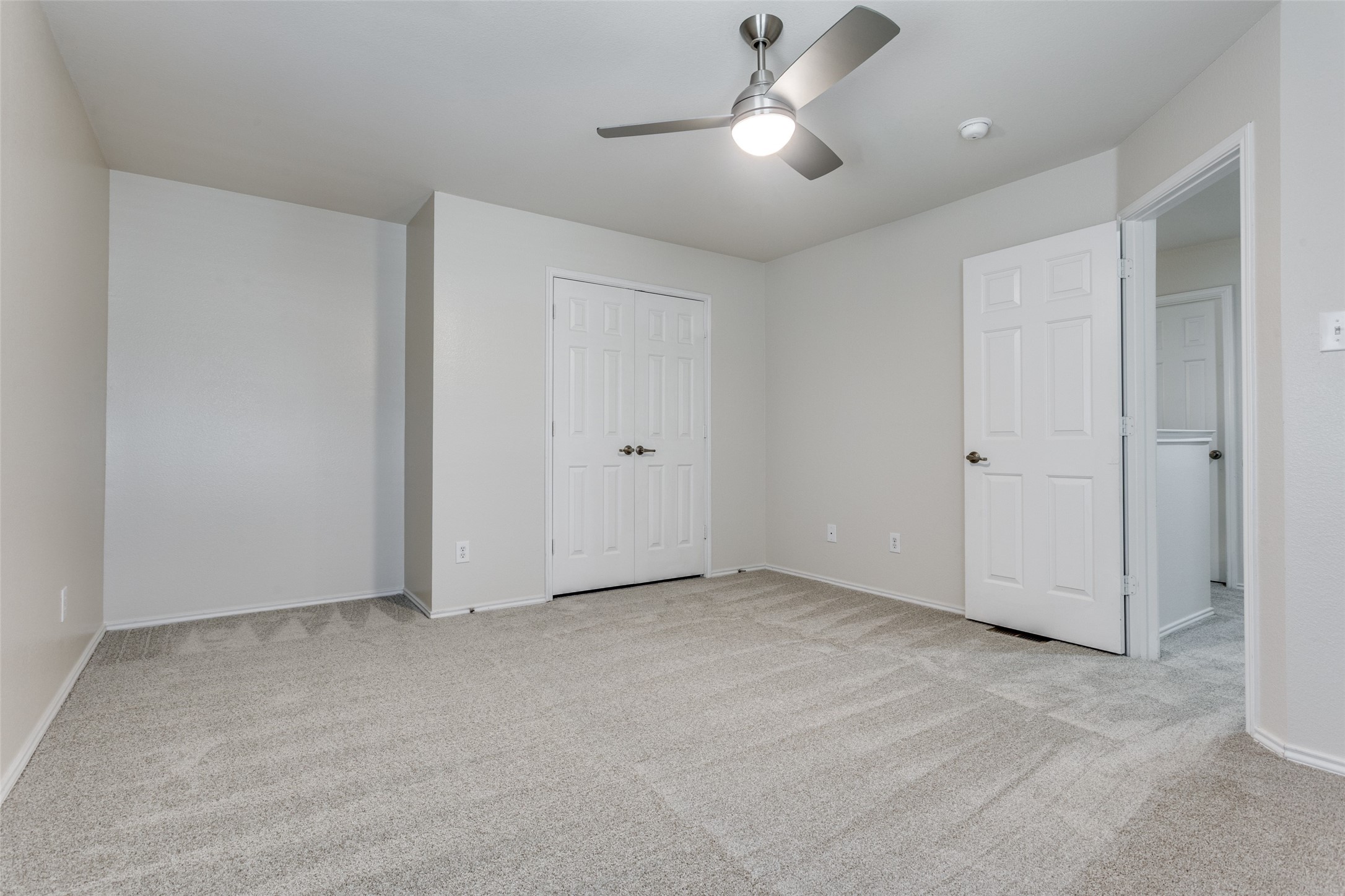 252 Turnberry Lane Lewisville TX 75067