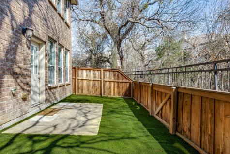 252 Turnberry Lane Lewisville TX 75067