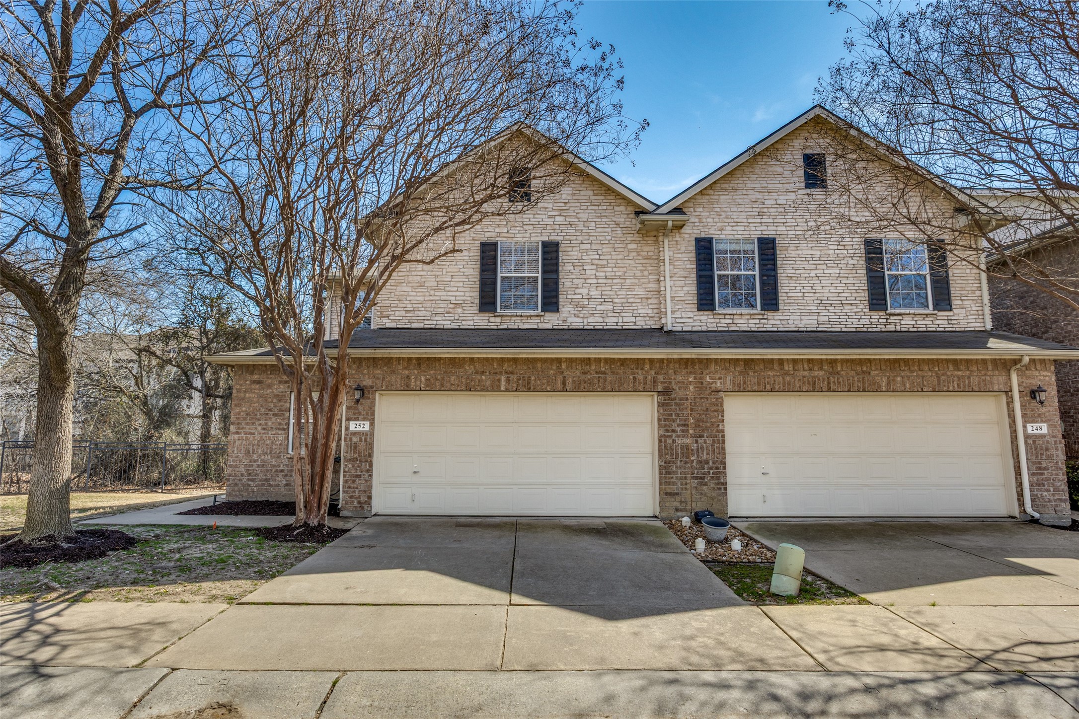 252 Turnberry Lane Lewisville TX 75067