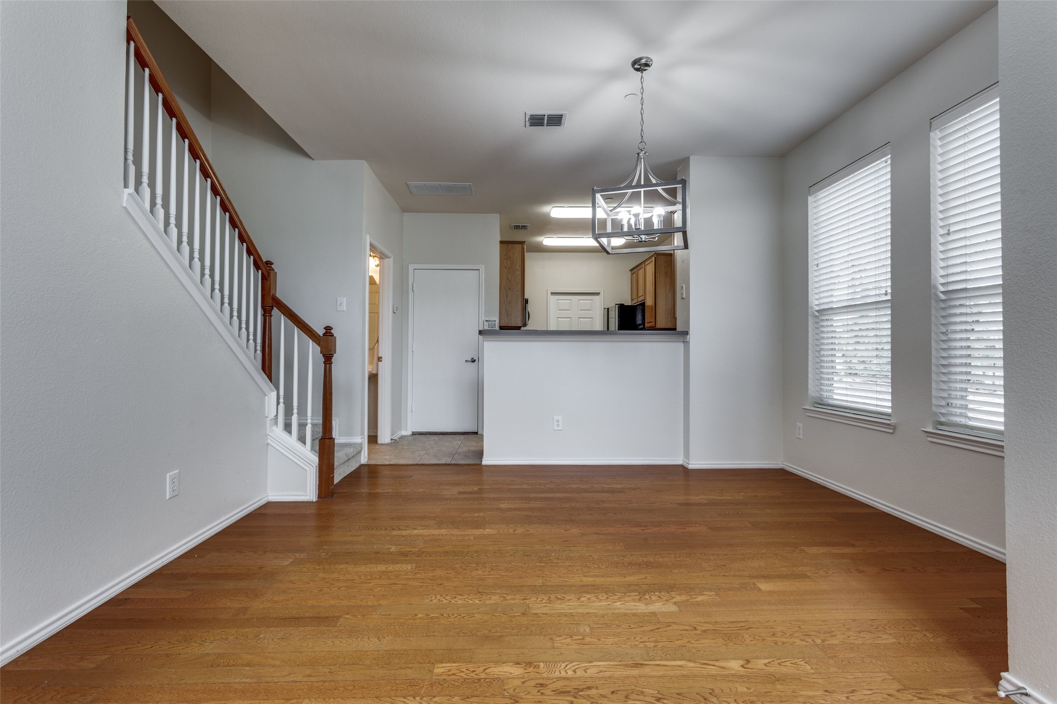 252 Turnberry Lane Lewisville TX 75067