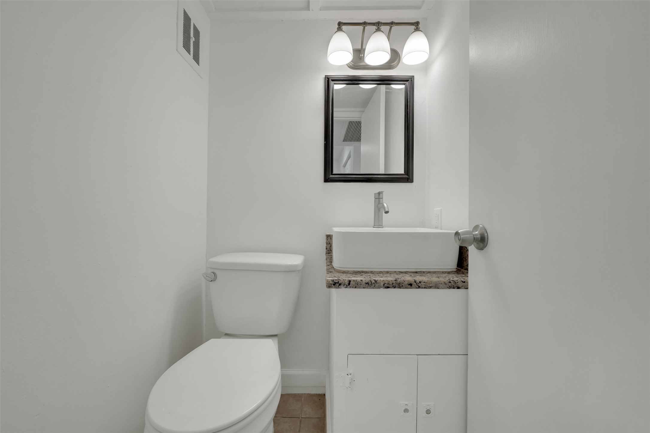 982 S Weatherred Drive Richardson TX 75080