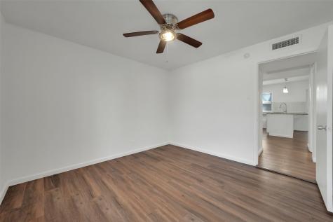 982 S Weatherred Drive Richardson TX 75080