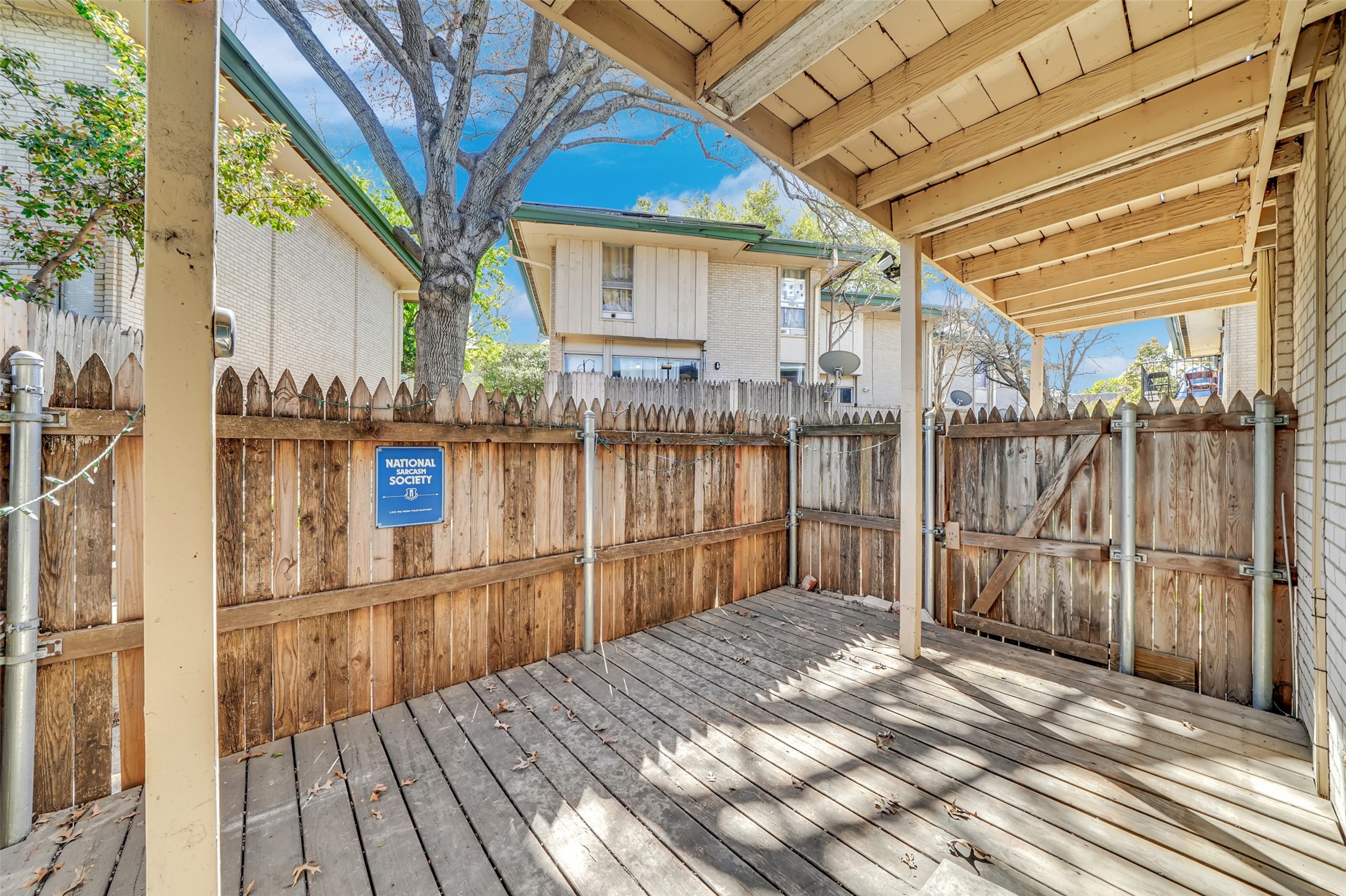 982 S Weatherred Drive Richardson TX 75080