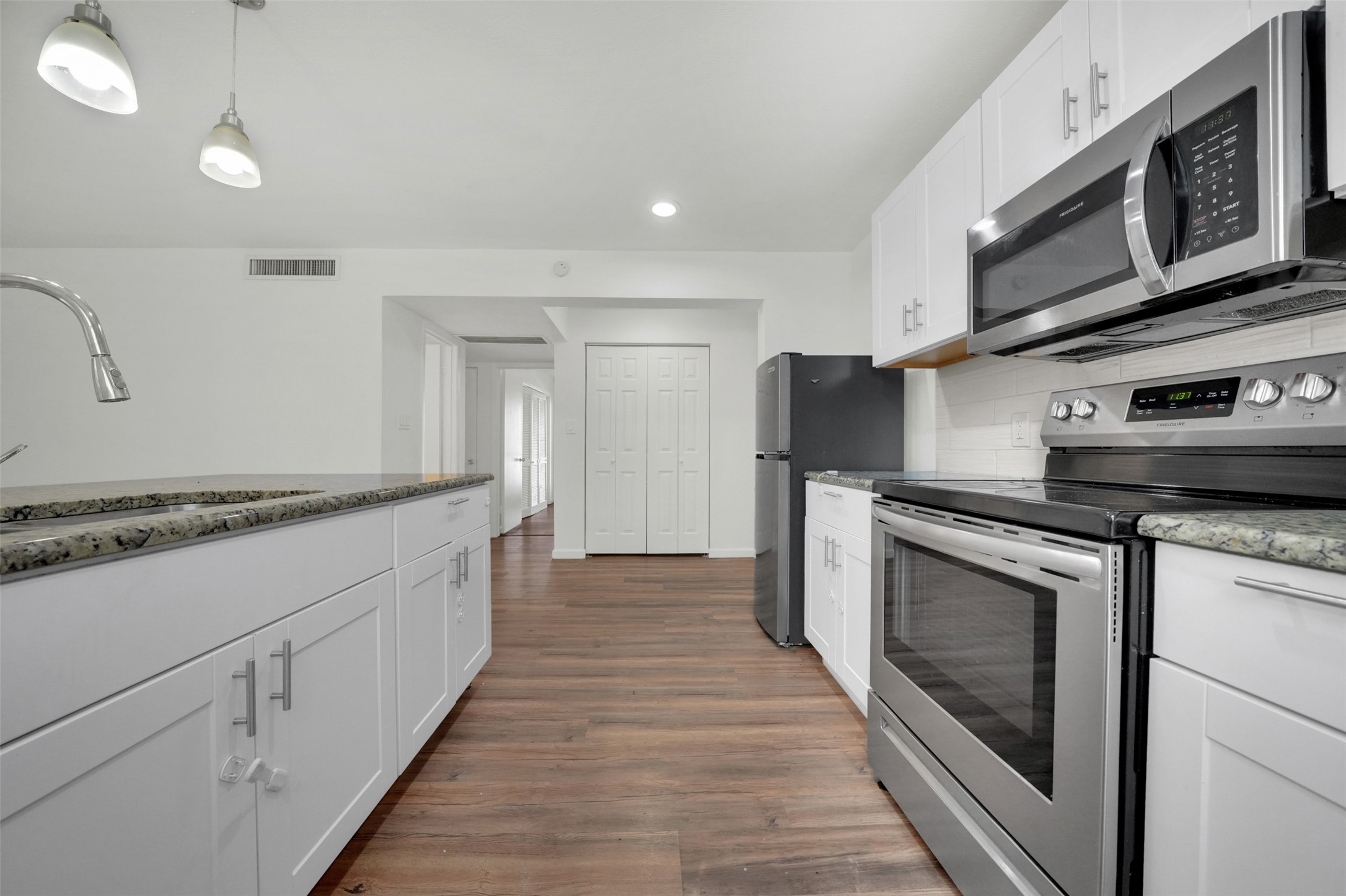 982 S Weatherred Drive Richardson TX 75080