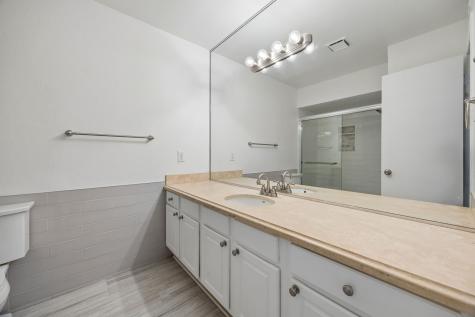 5916 Sandhurst Lane Dallas TX 75206
