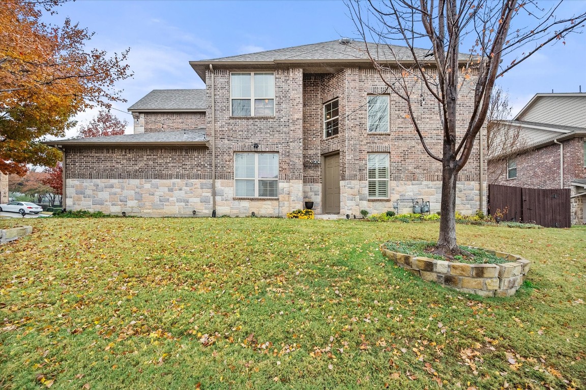 367 Dublin Street Lewisville TX 75067