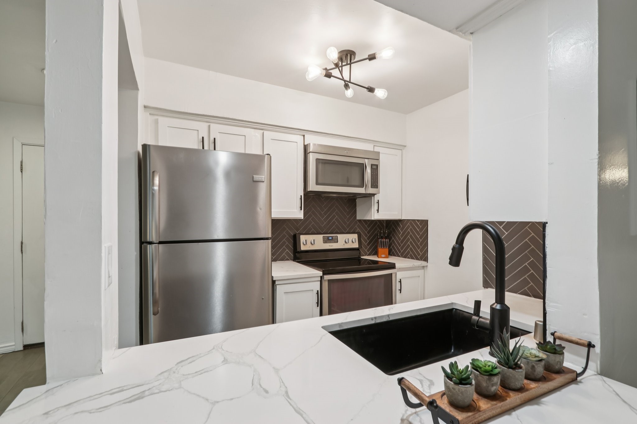 4859 Cedar Springs Road Dallas TX 75219