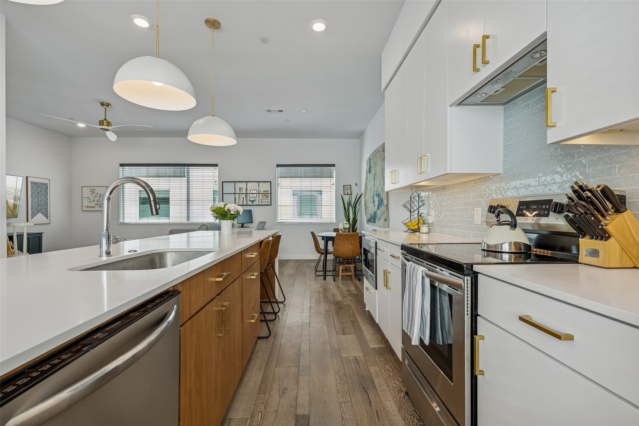 5018 Bryan Street Dallas TX 75206