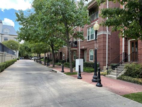 2484 Worthington Street Dallas TX 75204
