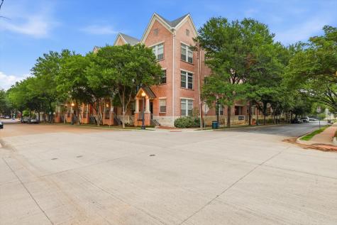 2305 Worthington Street Dallas TX 75204