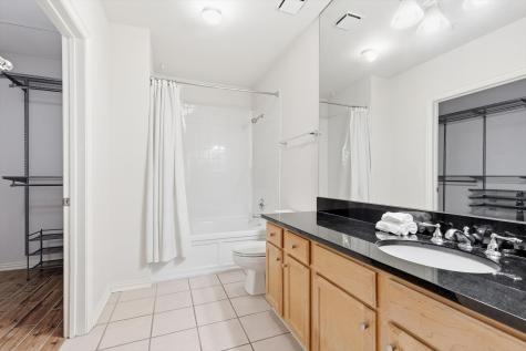 2305 Worthington Street Dallas TX 75204
