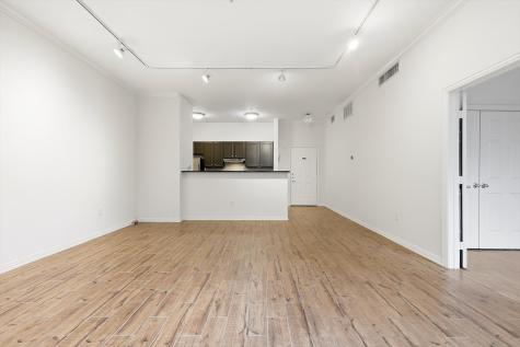 2305 Worthington Street Dallas TX 75204