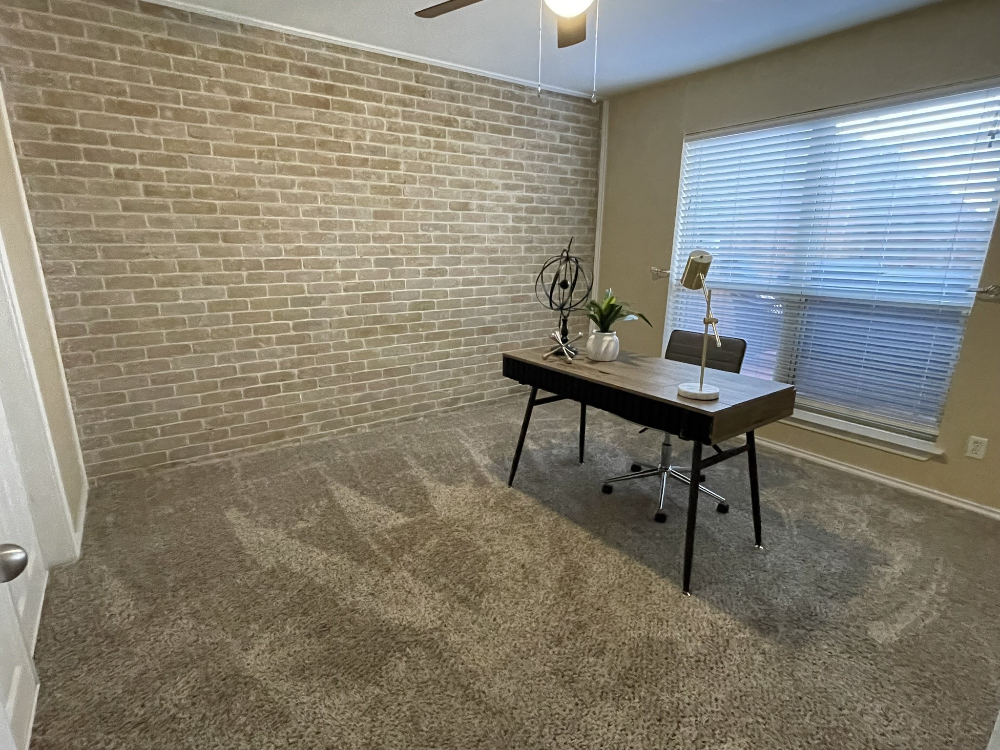 2111 Via Catalina Carrollton TX 75006